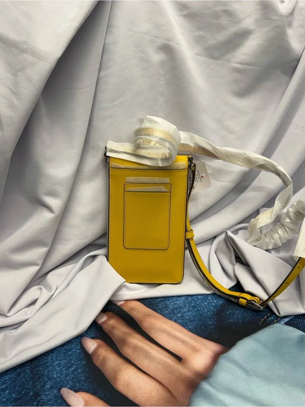(new+tag) Kate Spade yellow saffiano league crossbody phone bag 7.25 x 4.25 inch